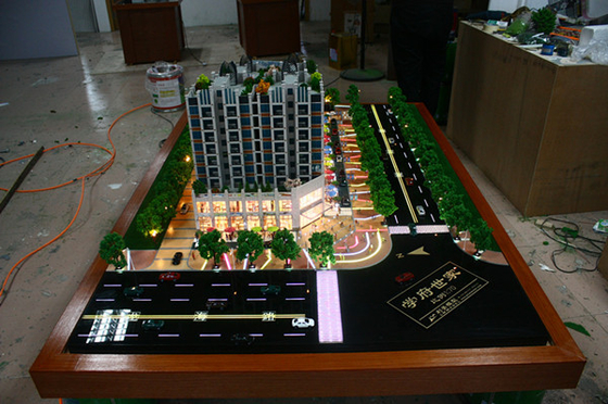 Chine Fabricant modèle architectural de bâtiment commercial, fabrication de modèle d'échelle d'éclairage fournisseur