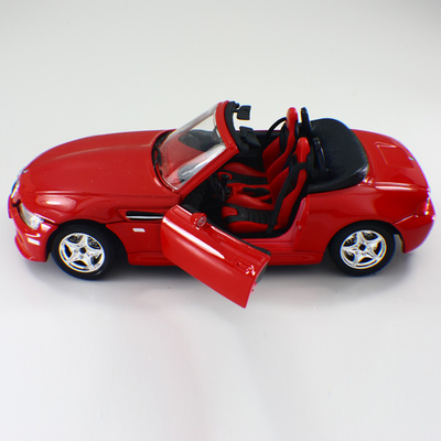 Chine 1/24 meurent modèle miniature de voiture de voiture d'alliage de fonte d'échelle de voitures modèles de roadster fait sur commande rouge de BMW fournisseur