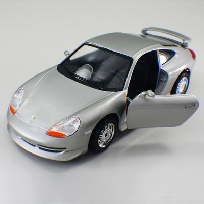 Chine La voiture miniature meurent les voitures modèles faites sur commande Porsche GT3 d'échelle de voiture blanche d'alliage de fonte fournisseur