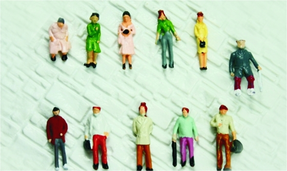 Chine 150 Personnes de modèle Architectural échelle peint femelle Figures 1,3 cm fournisseur