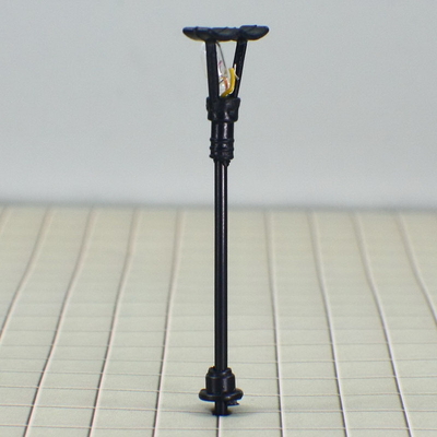 Chine Échelle HO Train Layout éclairage rue plastique modèle lampe Post 6 cm fournisseur