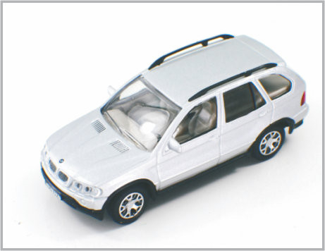 Chine 1/43 voitures modèles faites sur commande coulées sous pression BMWX5 d'échelle d'alliage pour la collection et le cadeau fournisseur