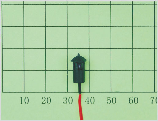 Chine T17 Billboard rue plastique échelle lumineuse modèle lampadaire HO ferroviaire Layouts 1,5 cm fournisseur