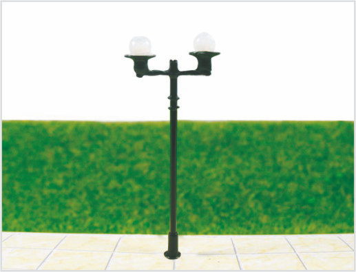 Chine Paramétrisation Personnalisée 6V lumineux rue échelle modèle lampadaire 6.5 cm pour la mise en Train HO fournisseur