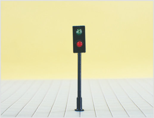 Chine T94 6V une tête rue échelle en plastique modèle lampadaire pour Train Layout 4,5 cm fournisseur