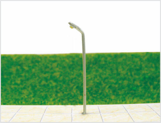 Chine T92 6V Billboard rue plastique Miniature échelle modèle lampadaire pour Train Layout 4,5 cm fournisseur