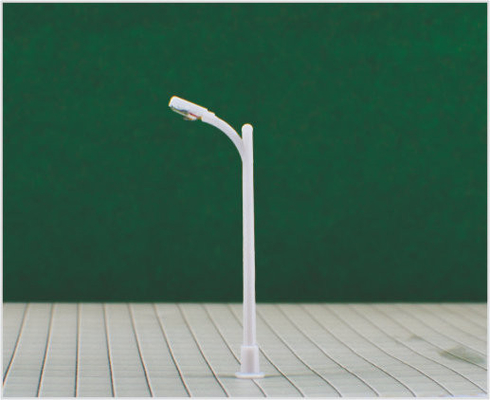 Chine RA150 6V Billboard rue plastique Miniature échelle modèle lampadaire pour Train Layout 6,5 cm fournisseur