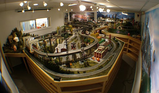 Fabricant modèle architectural miniature de gare ferroviaire, planification de projets de gare ferroviaire fournisseur