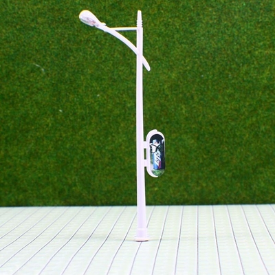 Lampadaire en plastique miniature de modèle de rue pour la disposition 10cm RC100 6V de train fournisseur