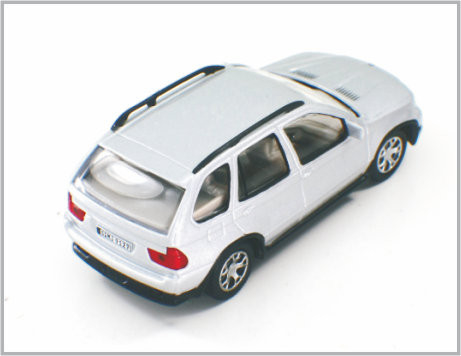 1/43 voitures modèles faites sur commande coulées sous pression BMWX5 d'échelle d'alliage pour la collection et le cadeau fournisseur