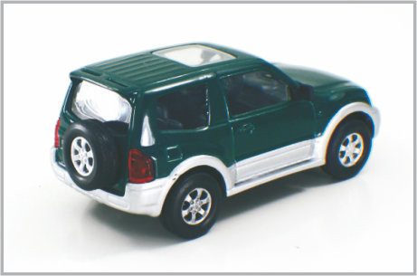1/43 a coulé les voitures modèles faites sur commande d'échelle d'alliage vert Mitubishi Pajero pour la collection et le cadeau fournisseur